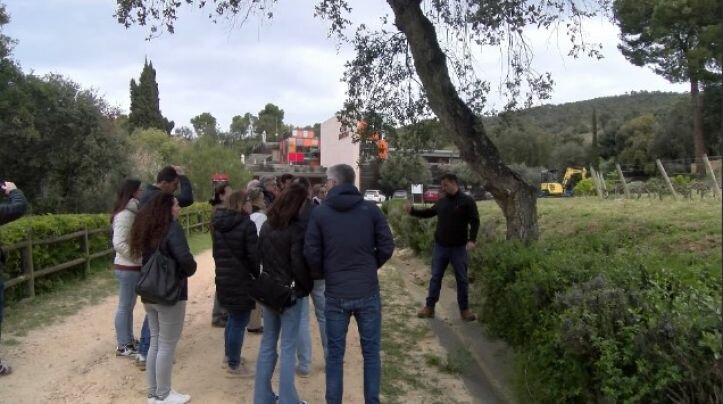 El Celler Clos D Agon Ofereix Una Jornada De Maridatge Amb Vins I Carn