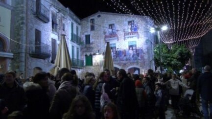 Calonge i Sant Antoni encenen les llums de Nadal amb una gran festa