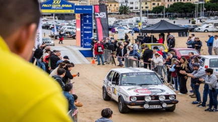 El 21è Rally Costa Brava Històric destaca per la competitivitat i el clima