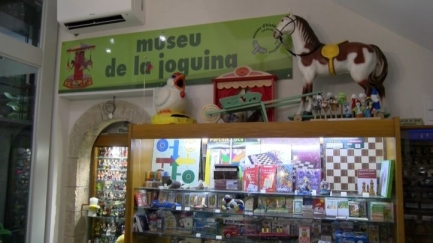 El Museu de la Joguina de Sant Feliu de Guíxols torna a obrir les seves portes