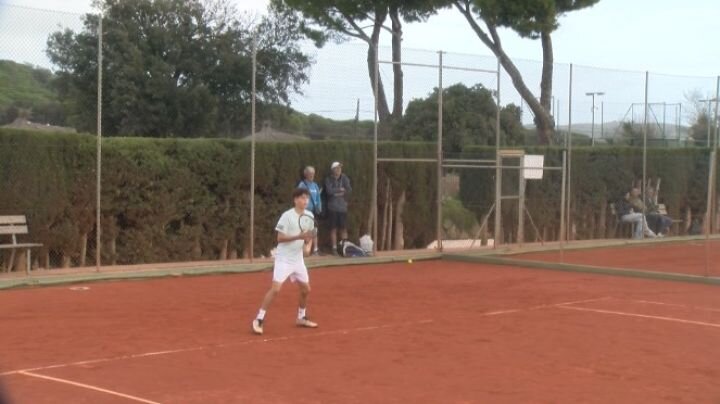 Un total de 10 tenistes masculins i femenins es proclamen com a millors de Girona